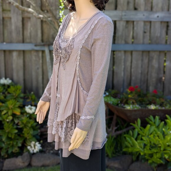 Lacy Layered Tunic - Picture 2 of 7